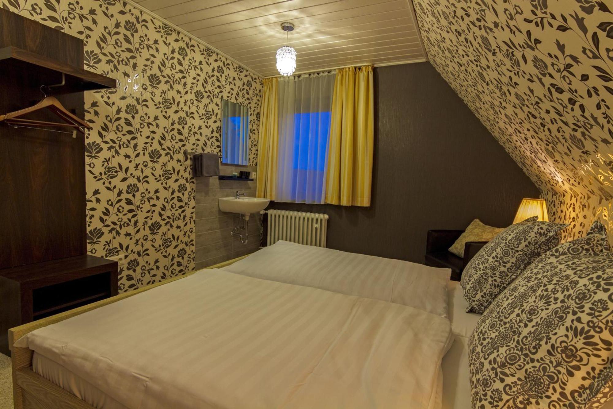 Hotel Palatino Зундерн Номер фото