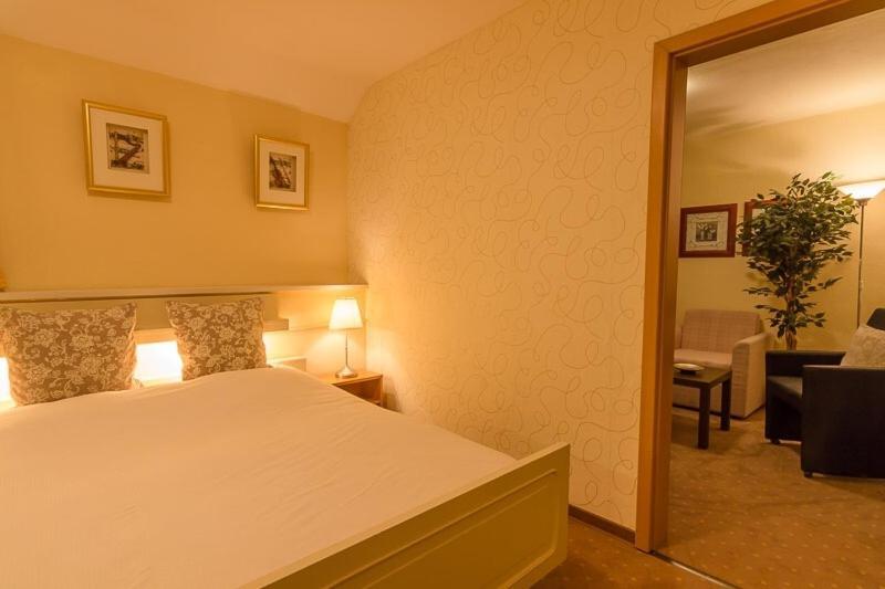 Hotel Palatino Зундерн Экстерьер фото